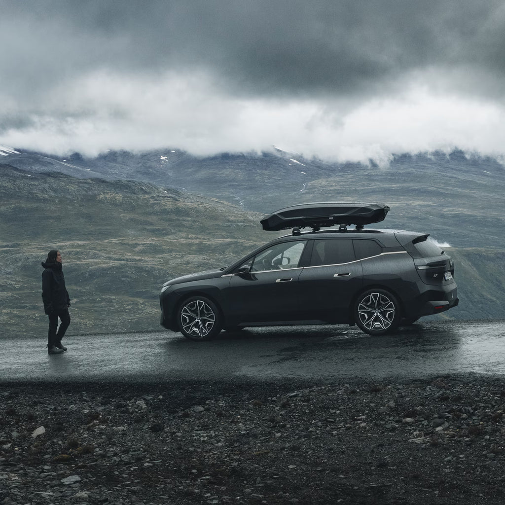 Thule Motion 3 Box essentials bundle (XXL Low)