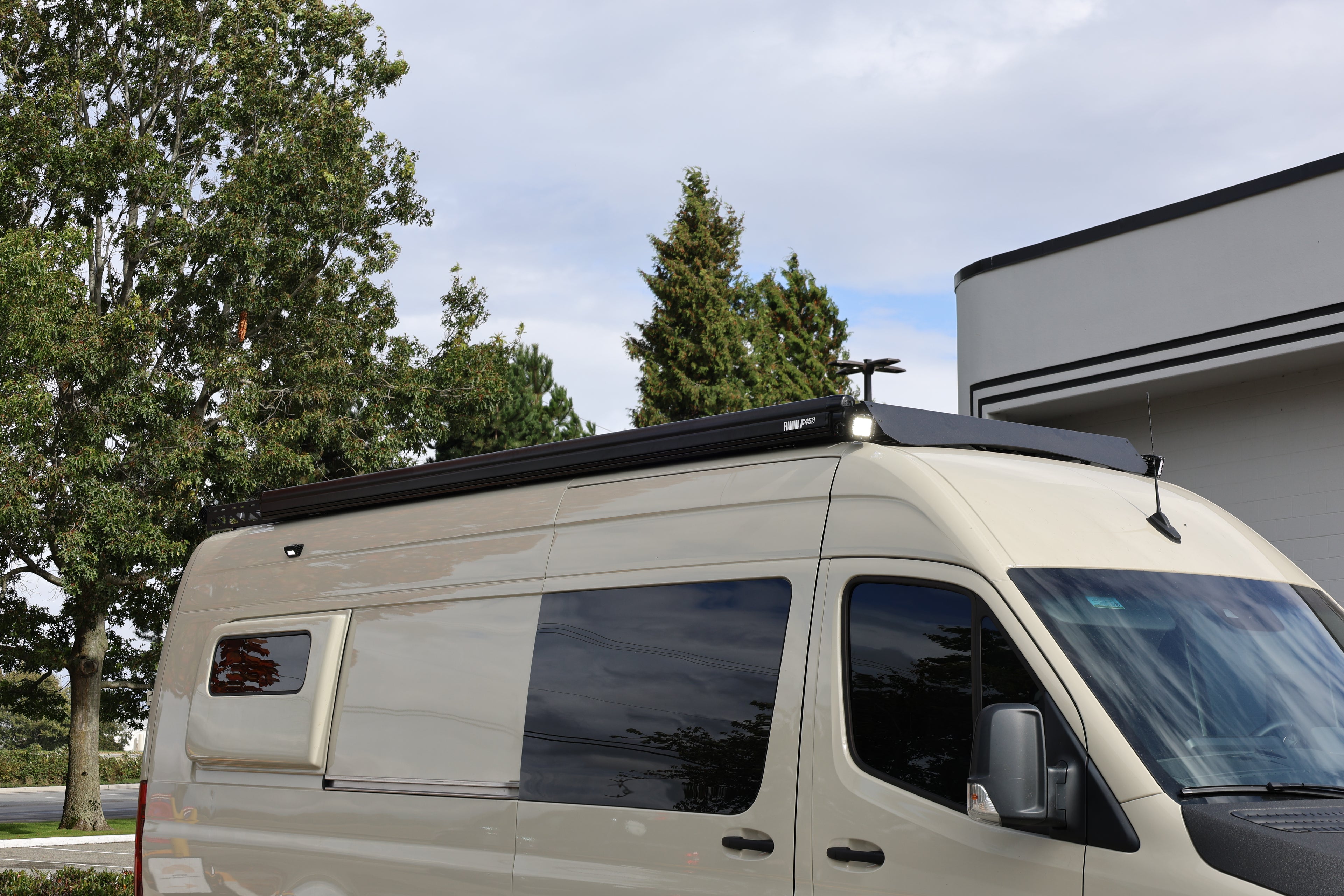 Sprinter Modular Roof Rack + Sprinter Roof Rail - Bundle