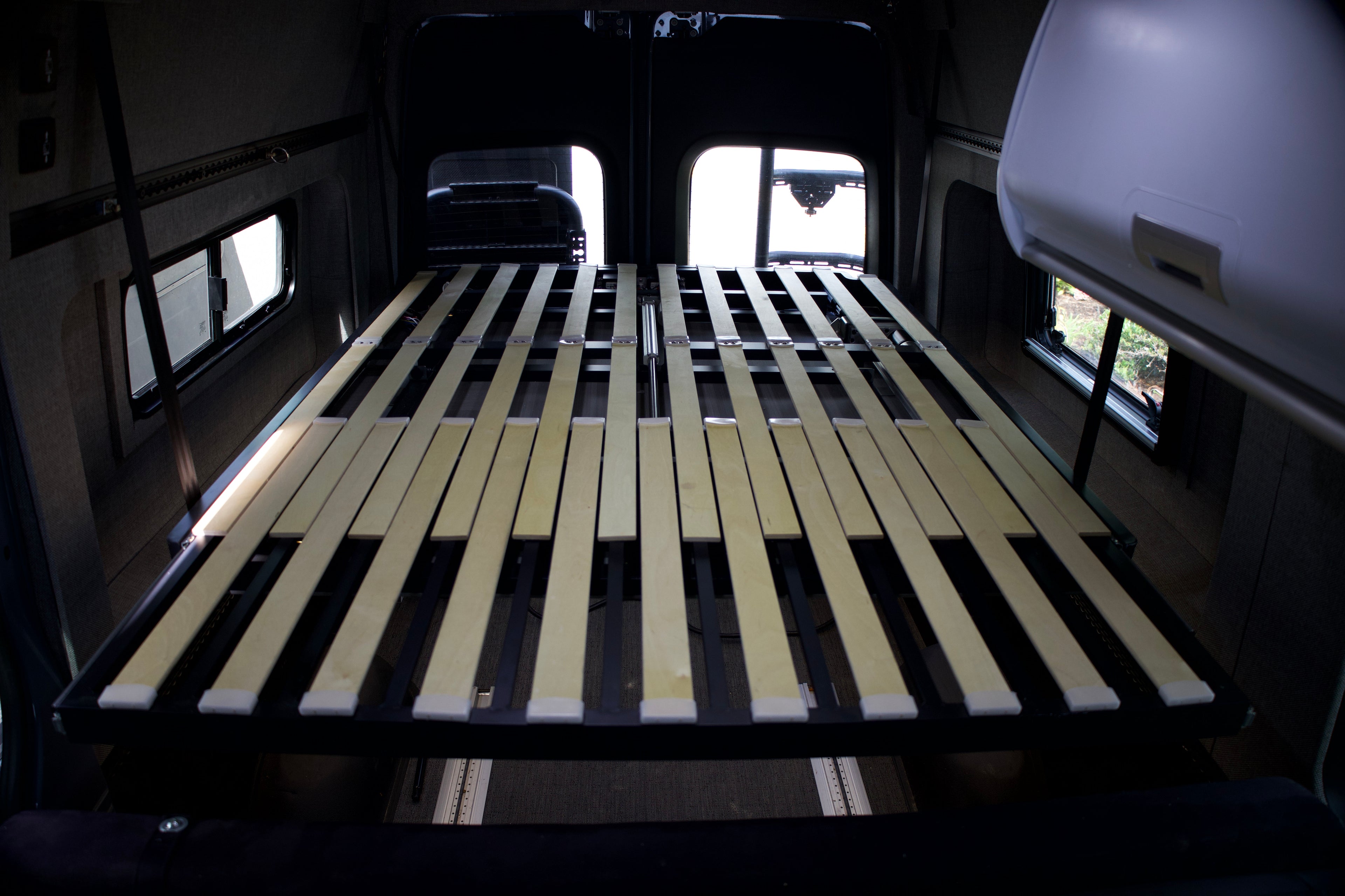 hubbett camper Ausziehbares Hubbett im Wohnmobil – Tec Vanlife