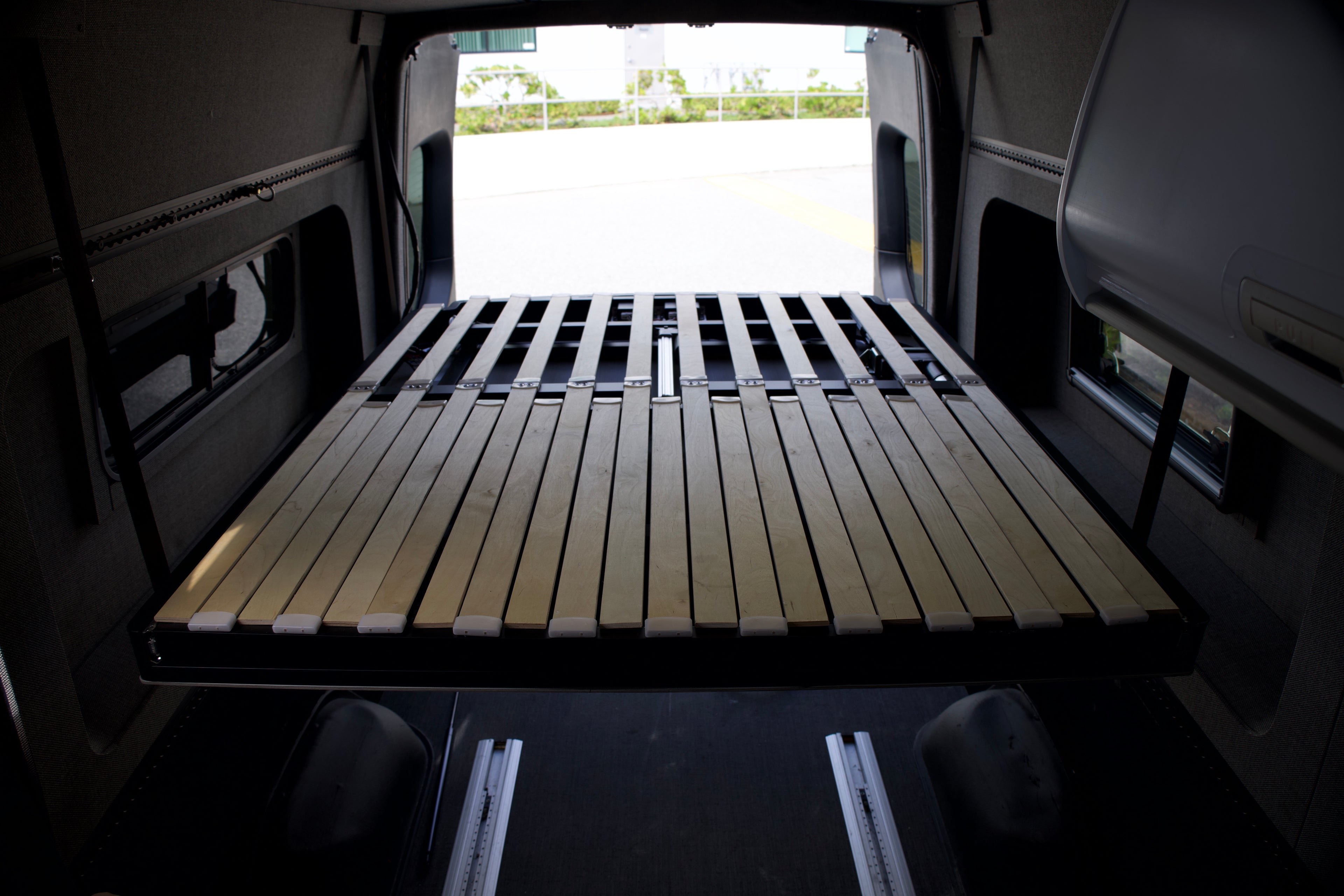 RoamLabX Camper Van Expandable Elevator Bed