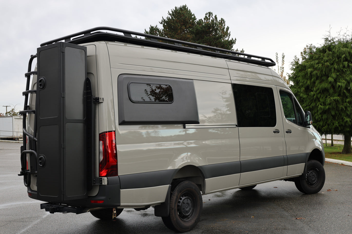 Glass & Acrylic Dual Pane Camper Window - AW1033