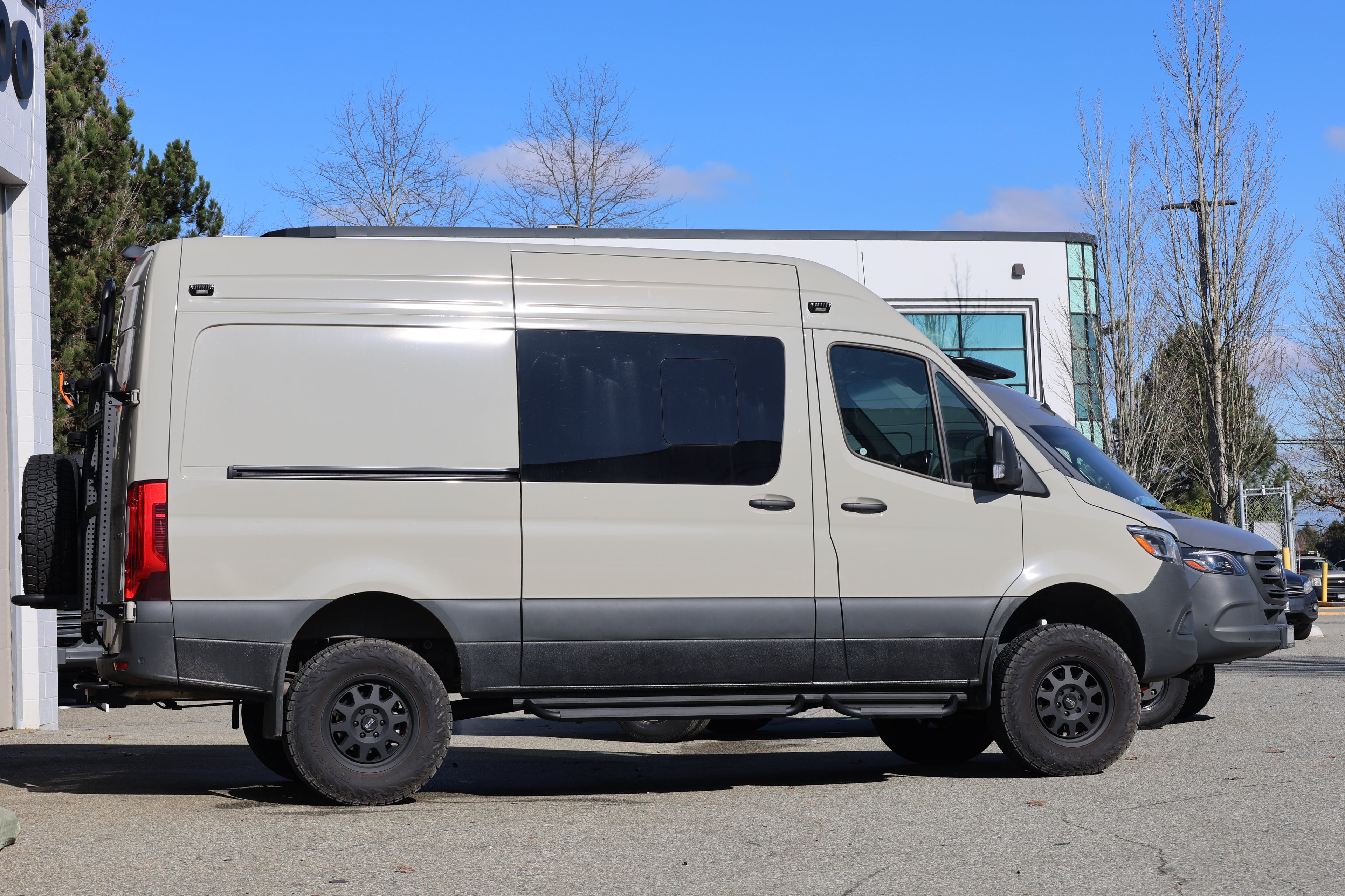 Sprinter Trittbretter – Hexagon-Serie 