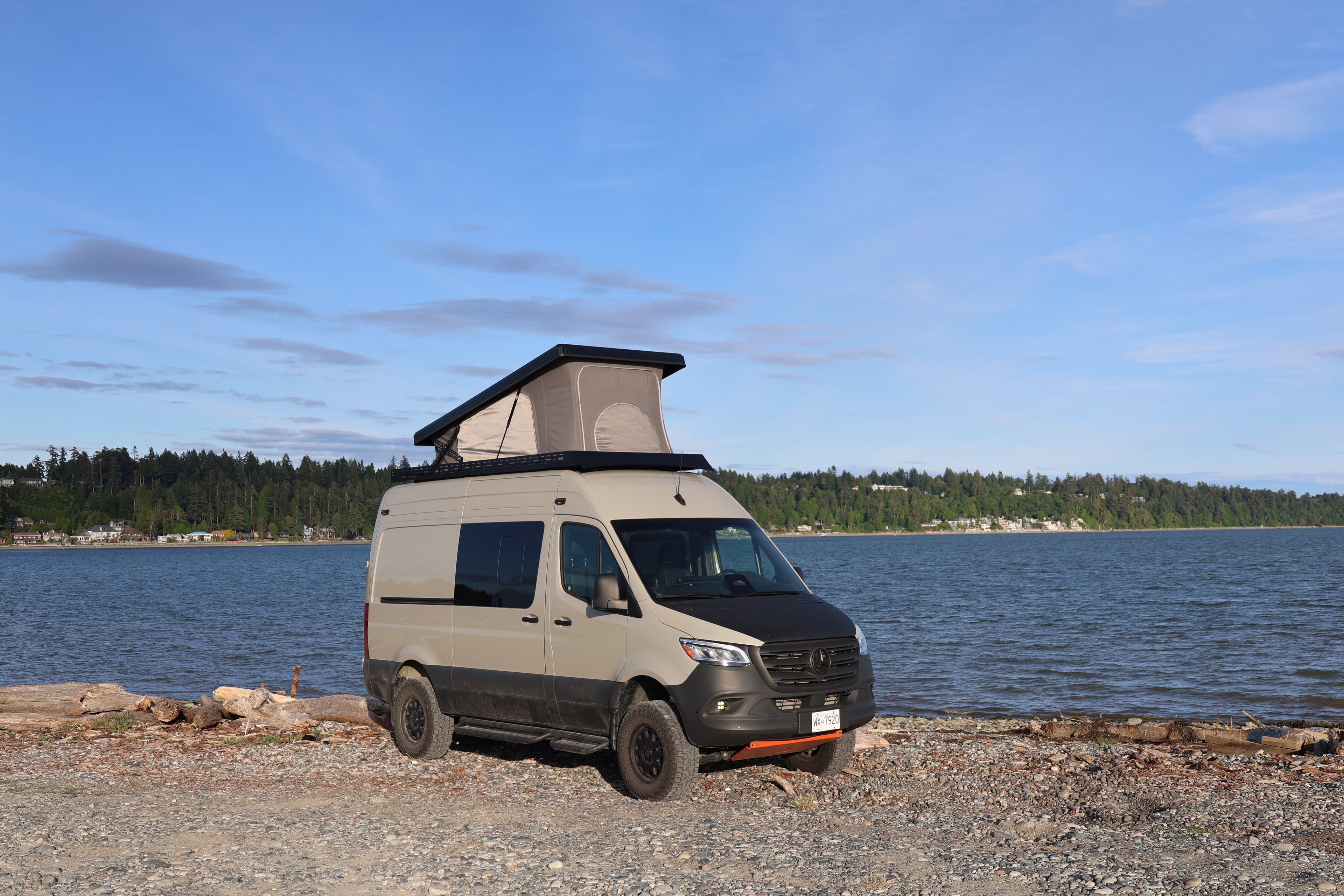 Sprinter Carbonfaser-Dachzeltsystem 