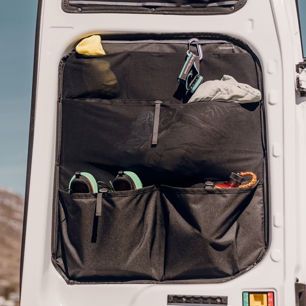 VanEssential Ford Transit Mittlere hintere Türablagepaneele (Paar)