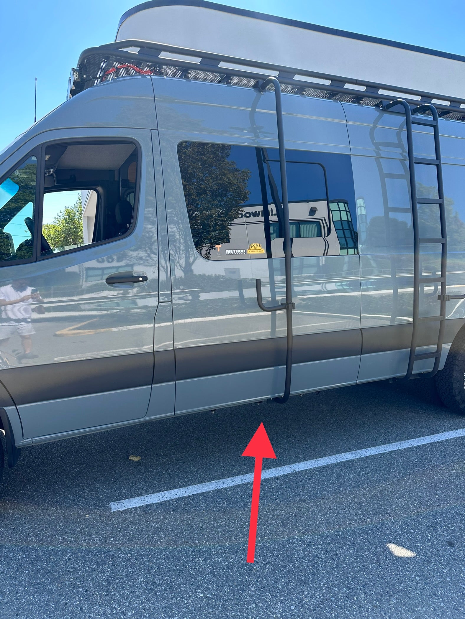 Sprinter Transit Unterflur-Wassertank aus Edelstahl, 22 Gallonen