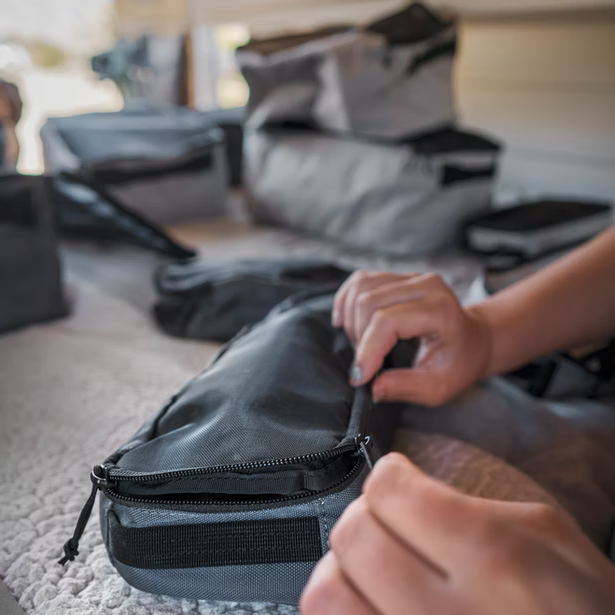 VanEssential Packing Cube (small)