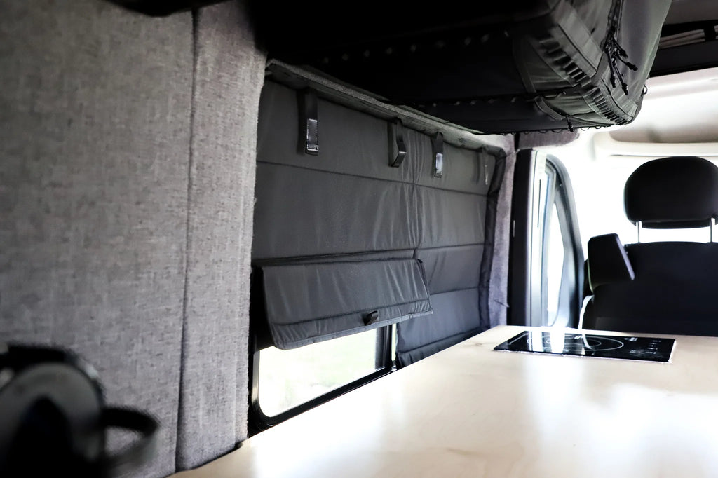 RamPromasterStealthCrewWindowCover-CRL