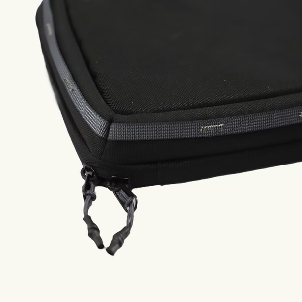 VanEssential Venture L-Track Stow Away Tasche (Mittel)