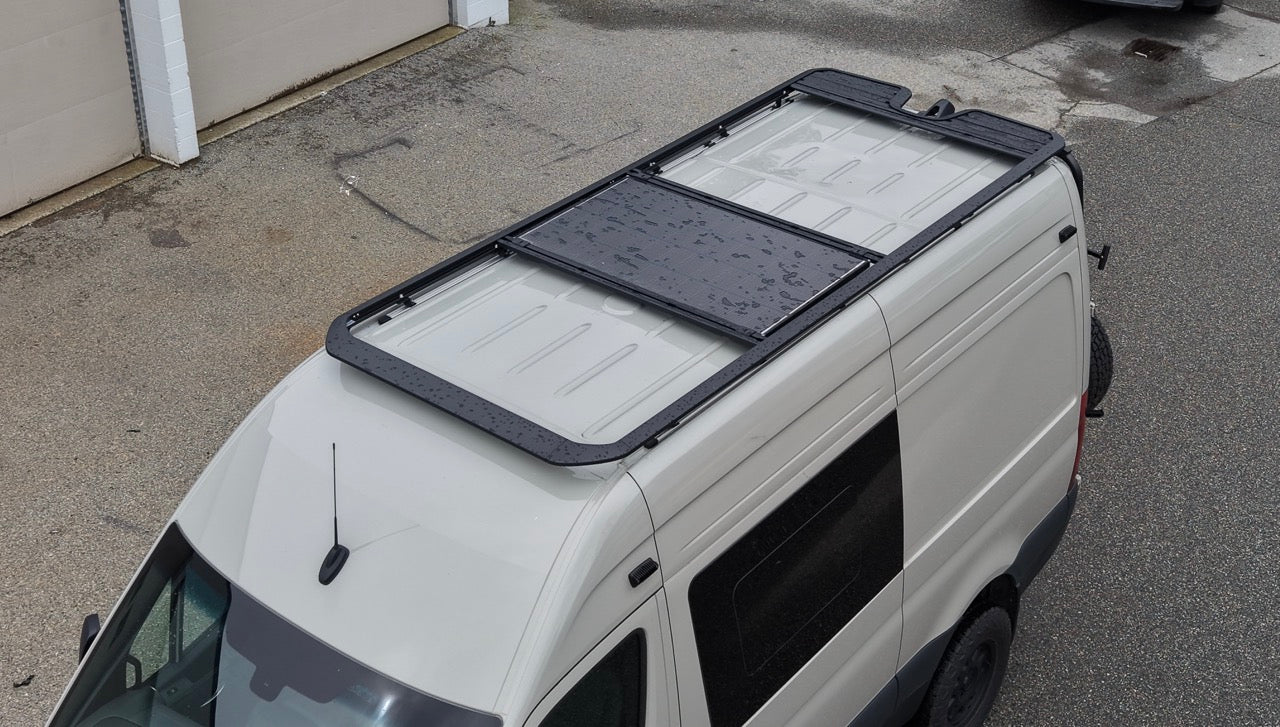 Roamlabx EDGE Dachträger – Flacher Dachträger für Sprinter 