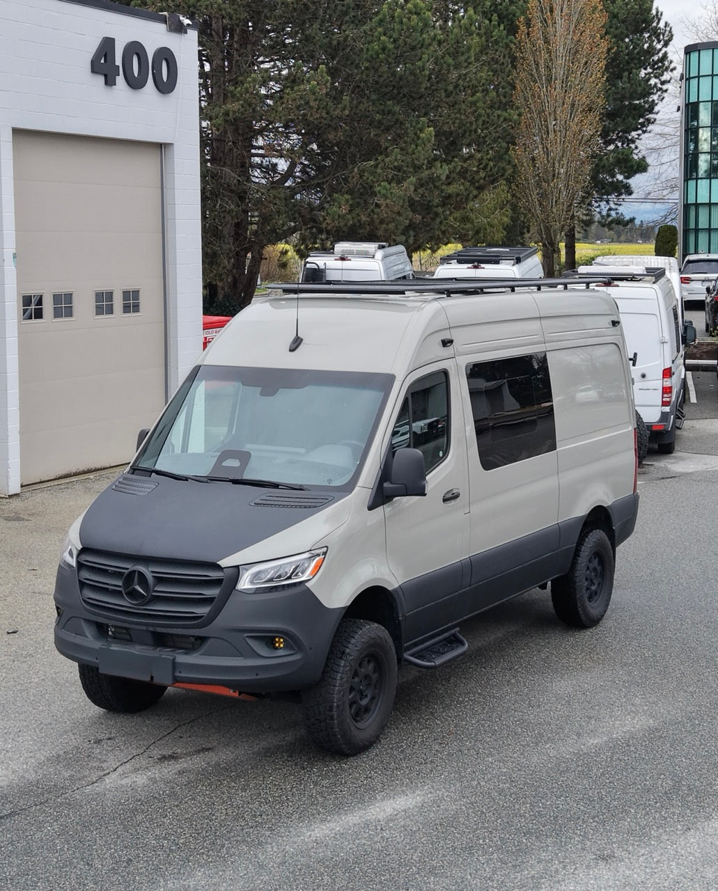 Roamlabx EDGE Dachträger – Flacher Dachträger für Sprinter 