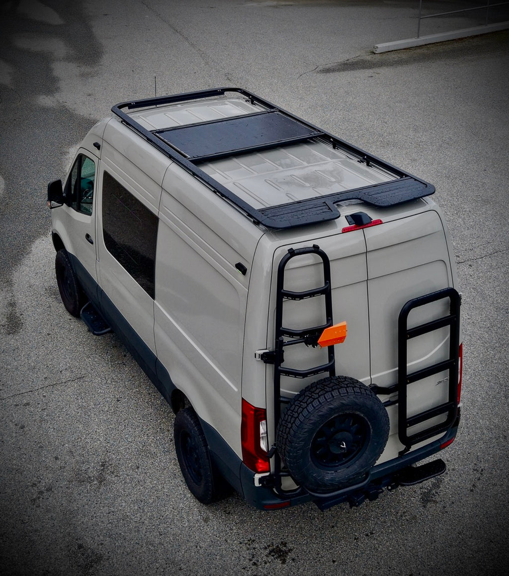 Roamlabx EDGE Dachträger – Flacher Dachträger für Sprinter 