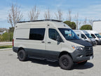 Roamlabx EDGE Dachträger – Flacher Dachträger für Sprinter 